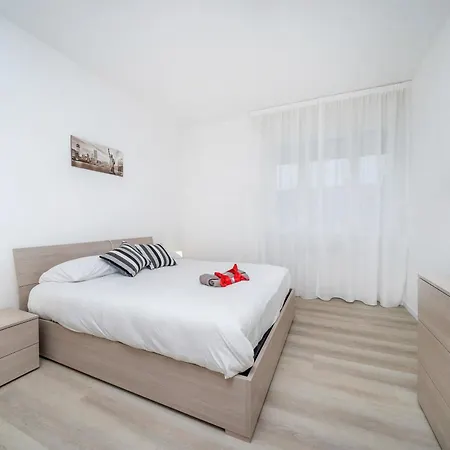 Appartement Guesthost - Marino's