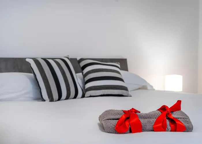 Guesthost - Marino's Apartamento